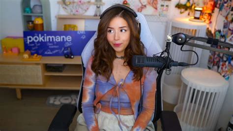 pokimane nude leaks|FULL VIDEO: Pokimane Nude Photos Leaked (Twitch Streamer)